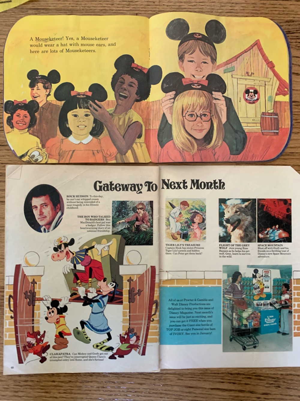 VTG 70s Disney Mickey Mouse Memorabilia Bundle - 5 Pc Lot - Picture 5 of 15